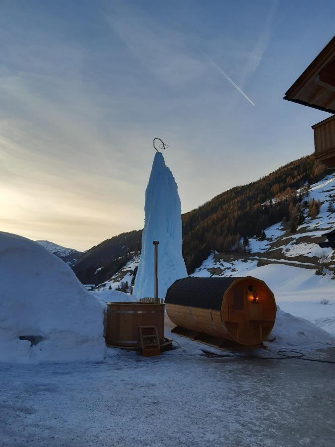 Nedererhof - Zimmer Enzian Mit Gemeinschaftskueche Schmirn Екстер'єр фото