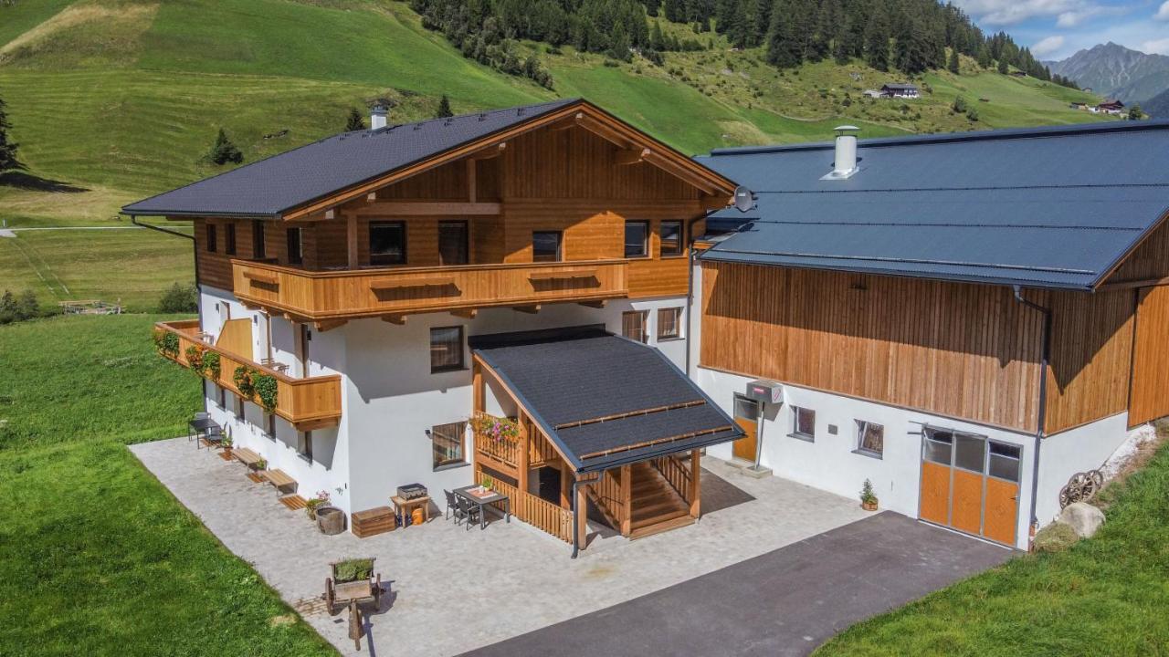 Nedererhof - Zimmer Enzian Mit Gemeinschaftskueche Schmirn Екстер'єр фото